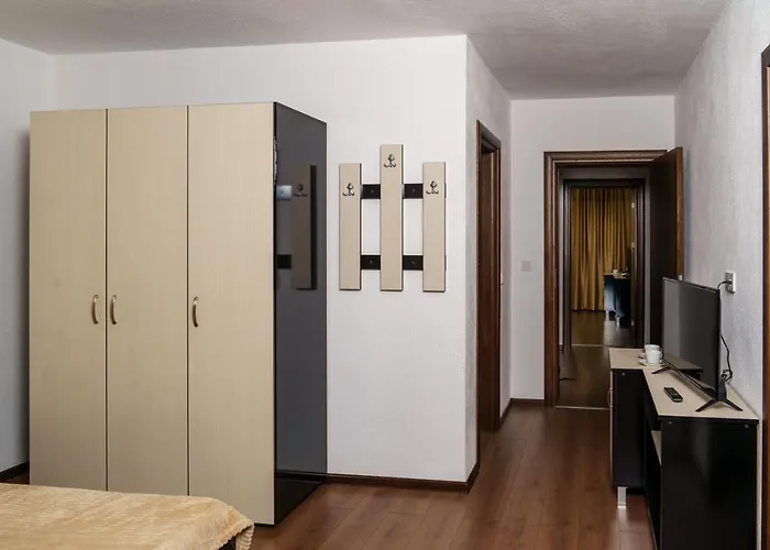 Pensión свети никола 3*